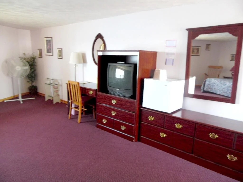 Redclyffe Shore Motor Inn