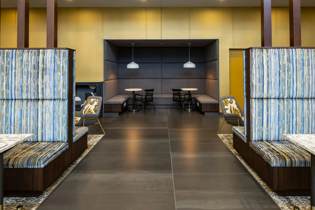 Hampton Inn & Suites Rochester Downtown