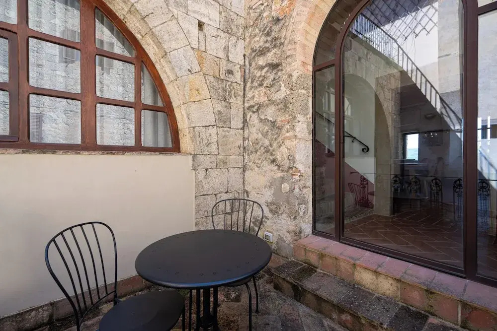 Mensano Old Town Apartment