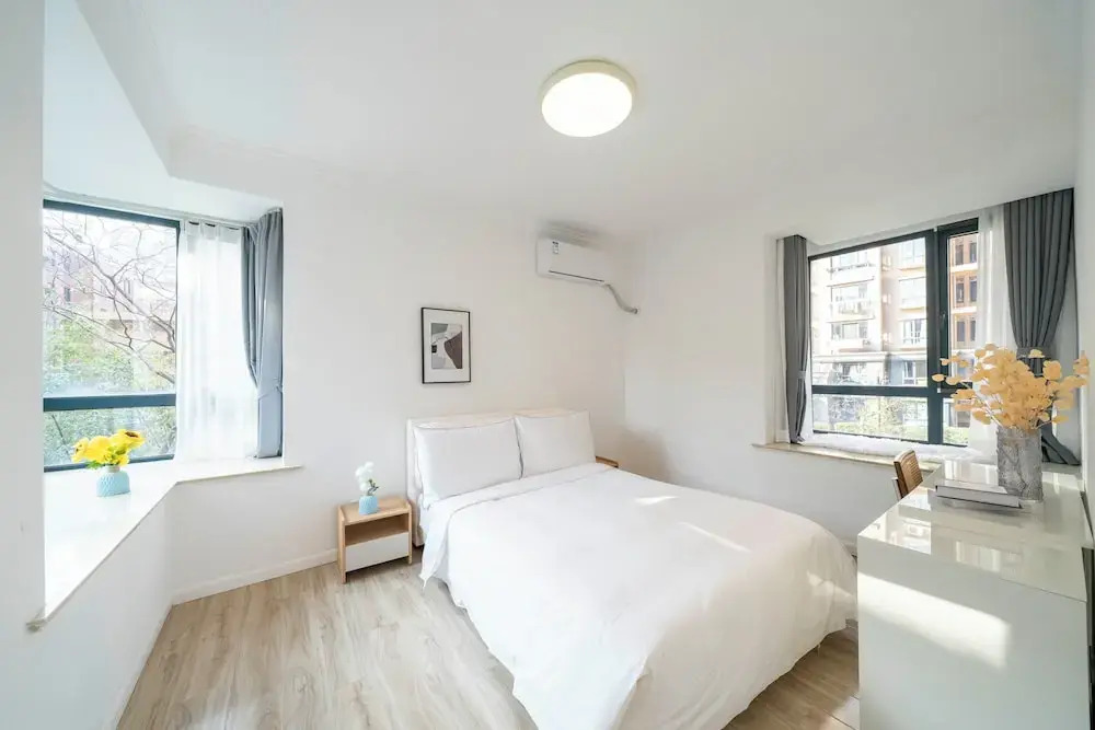 Tyms Tianshan 2BR Residence near Metro