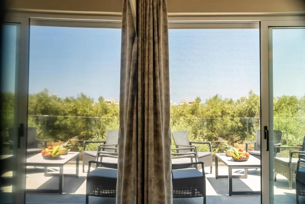 Thomas House Hersonissos - Private Pool - Sleeps 6