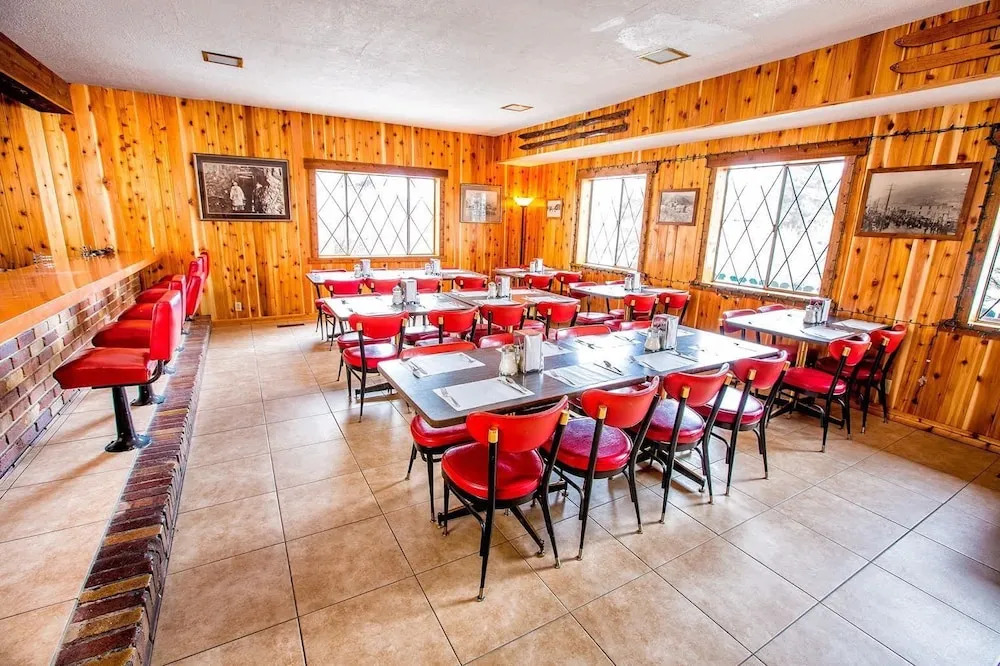Chateau Apres Lodge