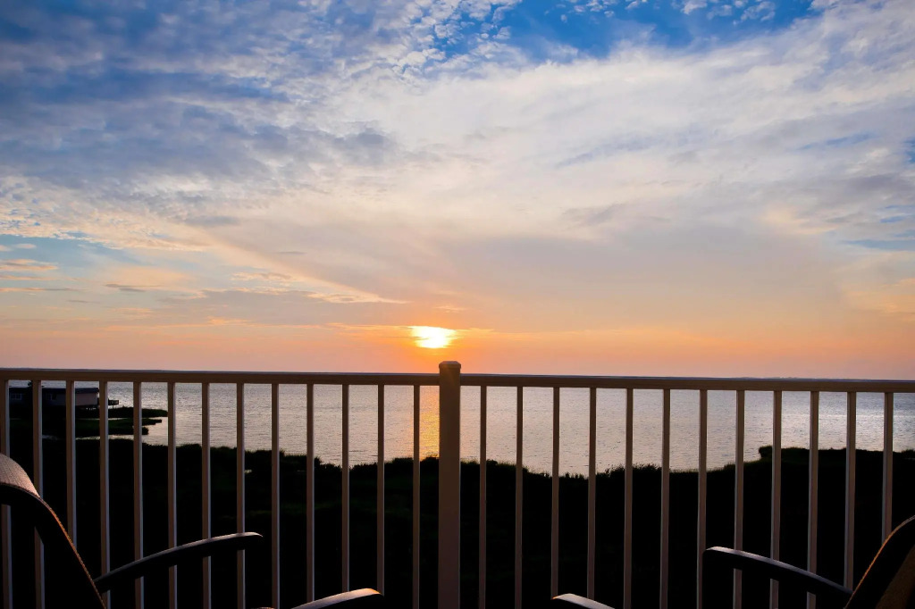 Hampton Inn & Suites Ocean City Bayfront-Convention Center