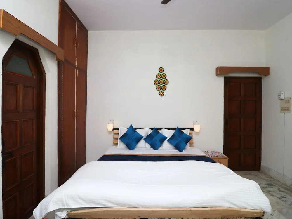 OYO 10767 Home 2BHK Lake View Bhimtal