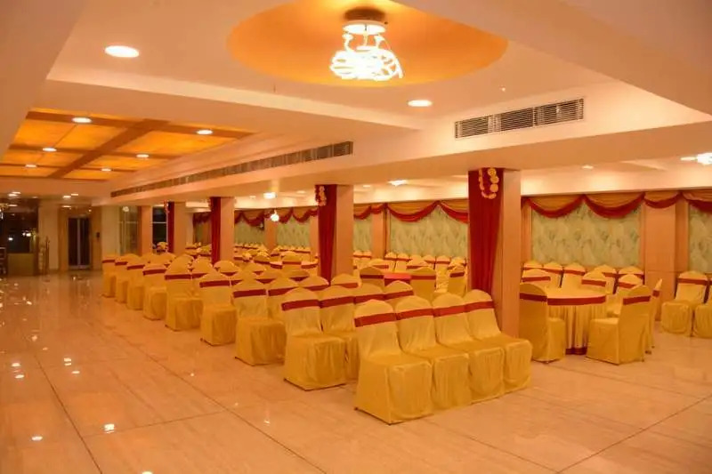 Hotel Vinayak