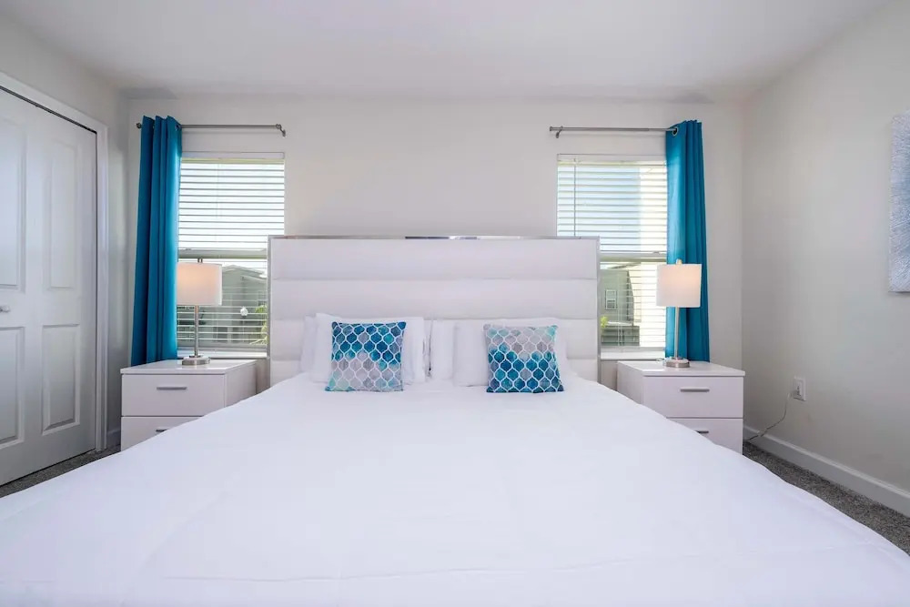 Wonderfull 4Bd w Pool Champions Gate Resort 8945
