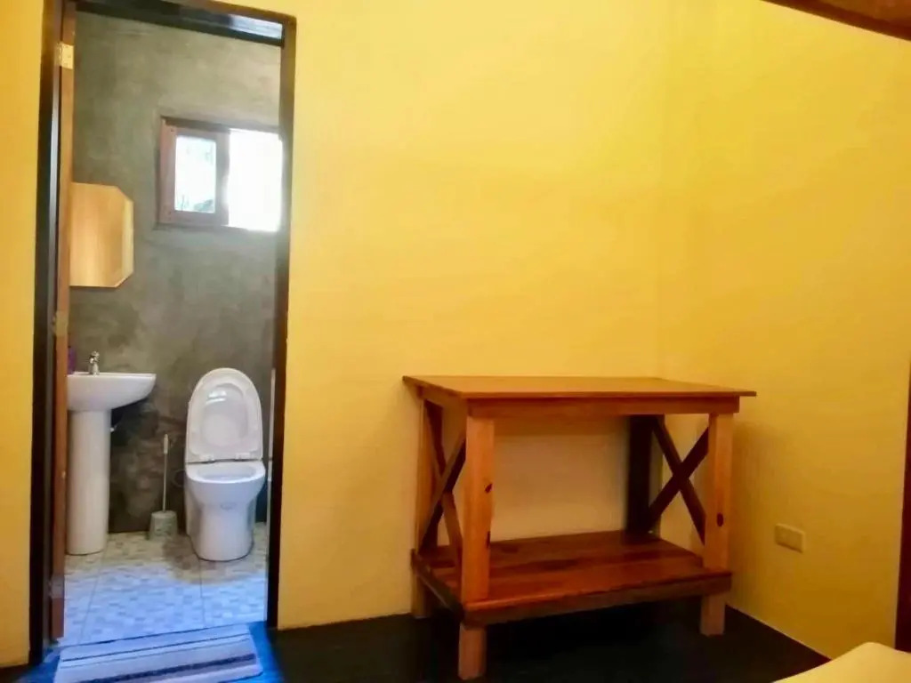 Ilakai Hostel - Adults Only