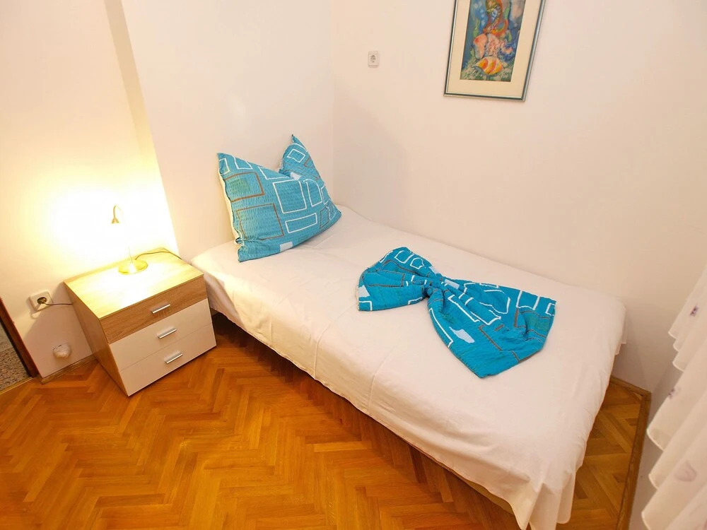 Apartment 1424