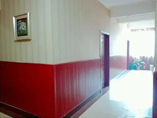 Liuzhou Junxiang Inn (Kanghua Branch)
