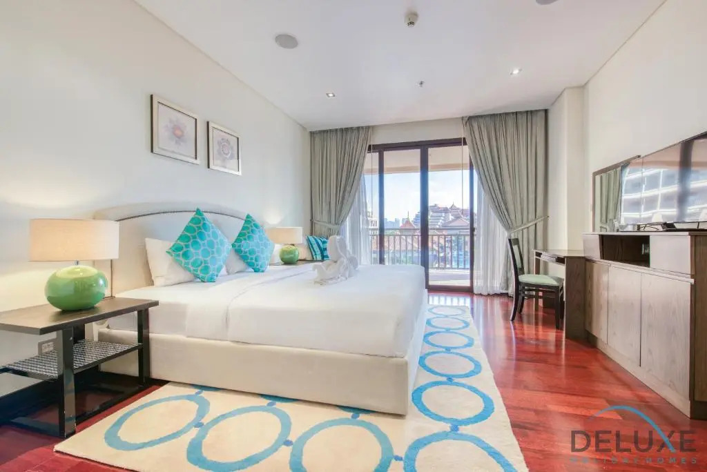 Splendid 2 Bedroom Apartment at Royal Amwaj, Palm Jumeirah by Deluxe Holiday Homes