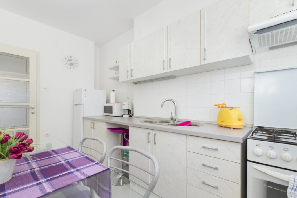 Apartment Neven - comfortable & great location: A1 Split, Riviera Split