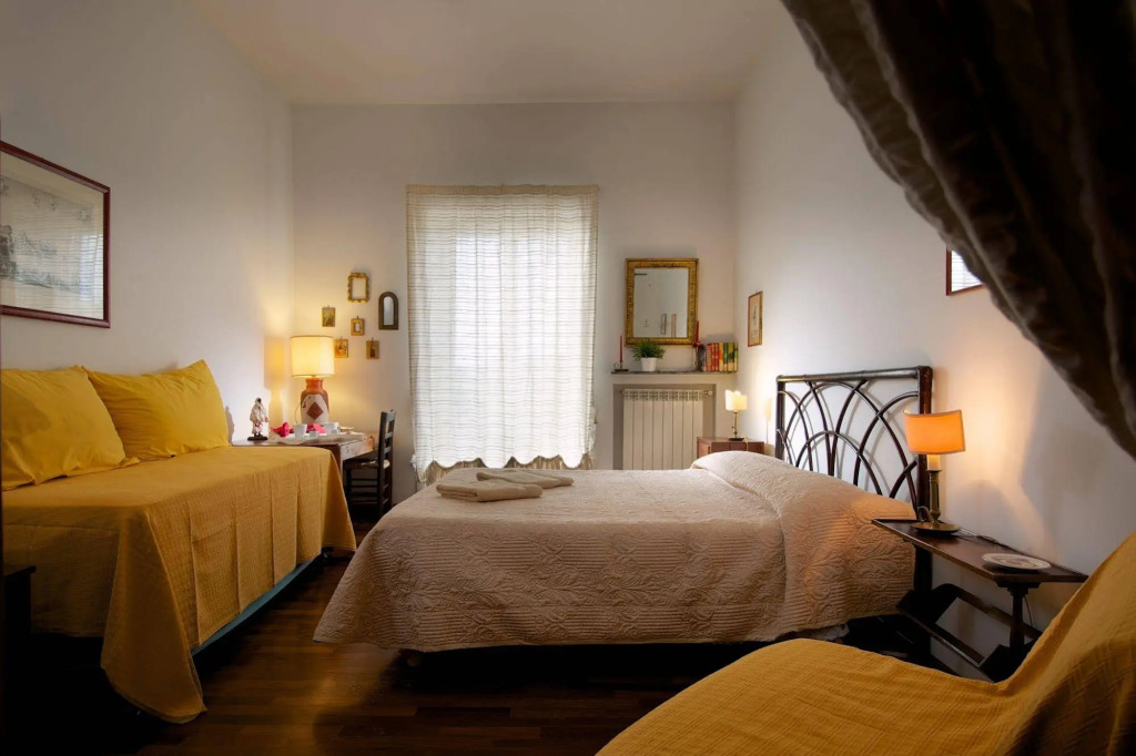 NapoliCentro Mare - Sea View Rooms & Suites