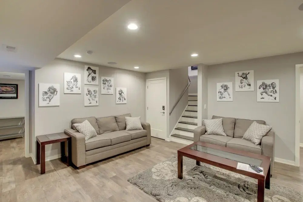 Green Bay Getaway Near Lambeau Field & Resch