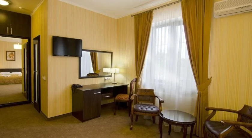 Citadel Hotel