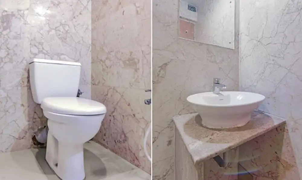 Fabhotel Comfort Inn