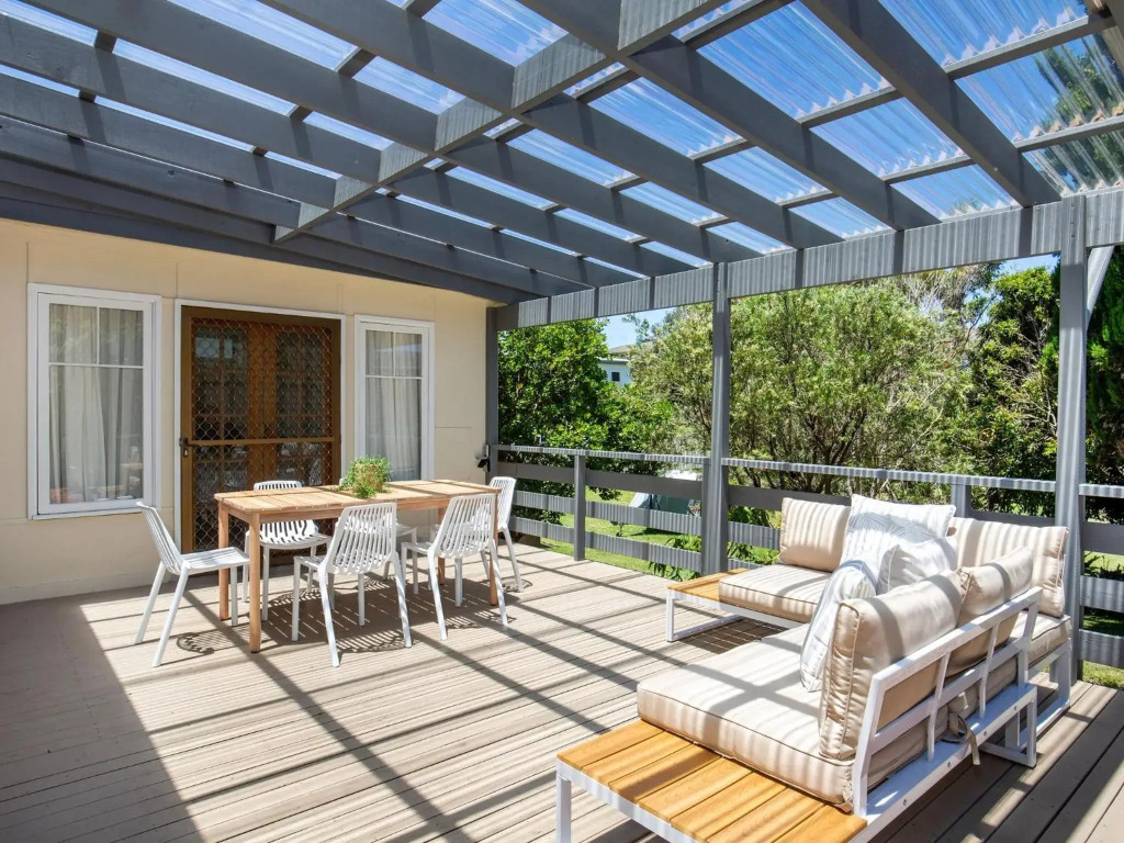 Boho Pet Friendly 1 Min Walk to Beach