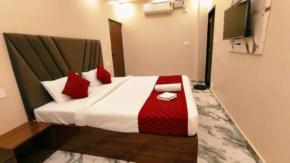 Shree Hari Niwas P Guest House
