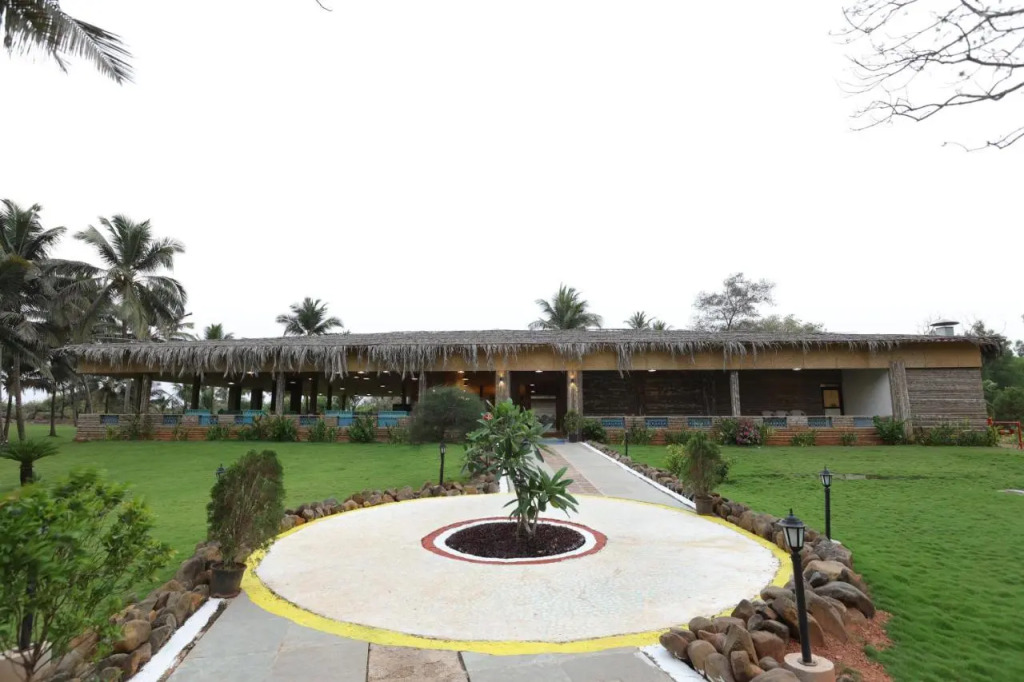 Varca Palms Beach Resort