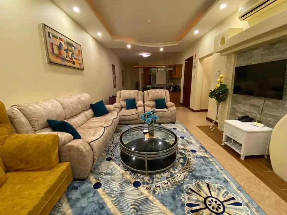 Lux Suites Lily Holiday Homes Shanzu