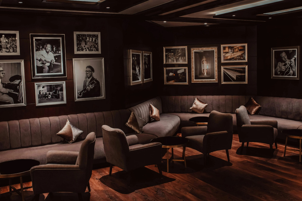 Al Bustan Palace, a Ritz-Carlton Hotel