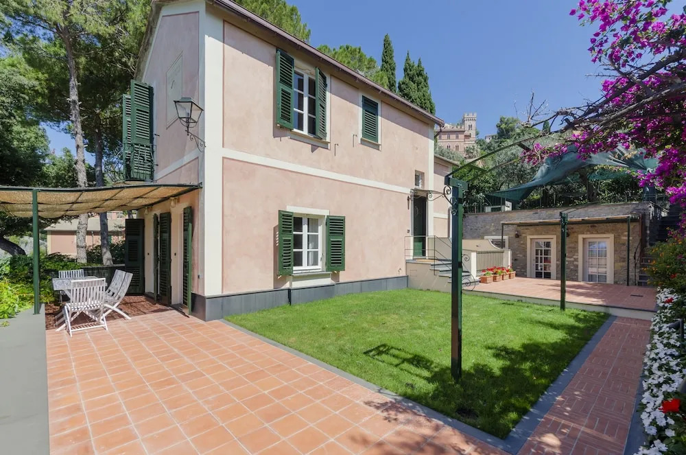 JOIVY Villa W/Superb View And Private Garden In Mulinetti
