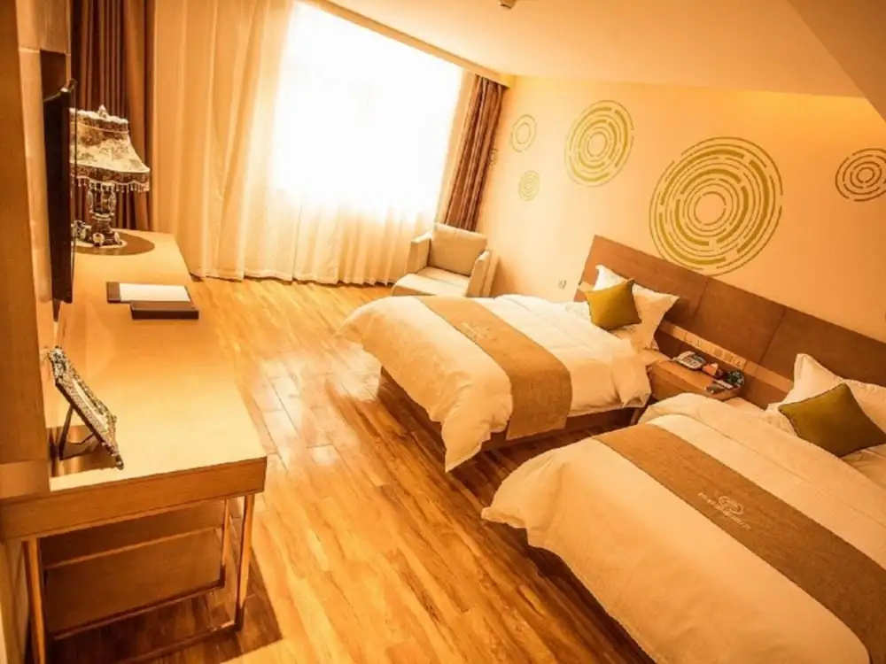 GreenTree Inn Xi'an Greater Wild Goose Pagoda Furong Garden Sleepless City Business Hotel