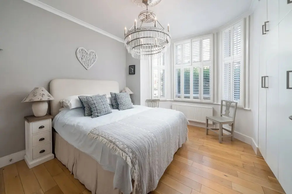 2Bedroom flat with garden in Battersea