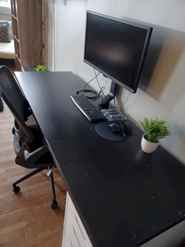 Loft Style Apt with Fast Wifi and Gym. 6502