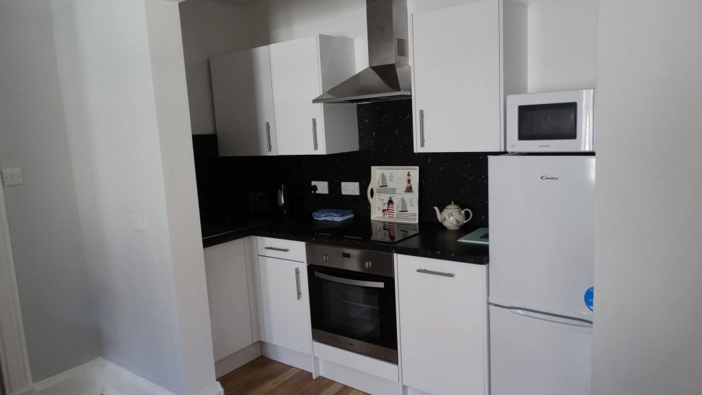 Portum -John St Apartment