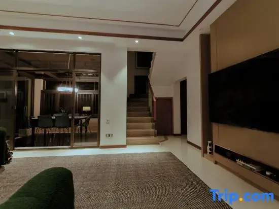 Tengchong Zhuhuan Chinese Inn Wenquan Homestay