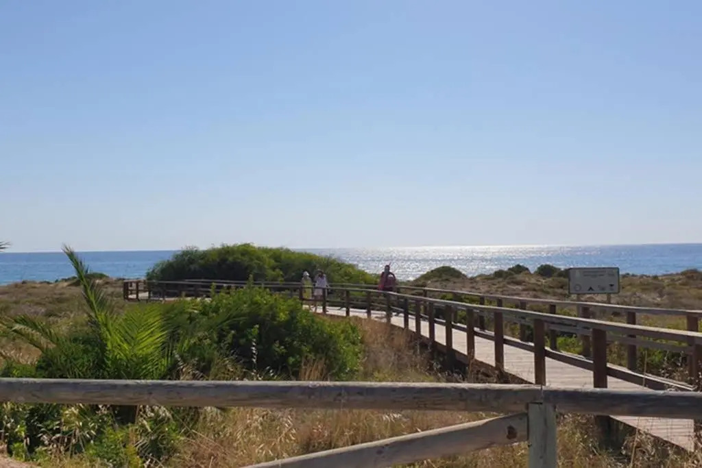 Sea view holiday apartment near Alicante