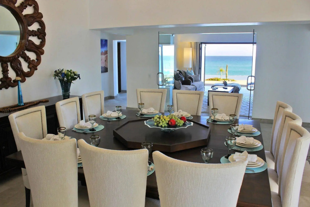 Villa Delfines by Cabo Villas