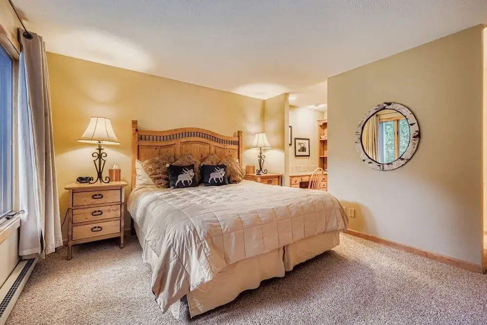 1702 The Willows 1 Bedroom Condo