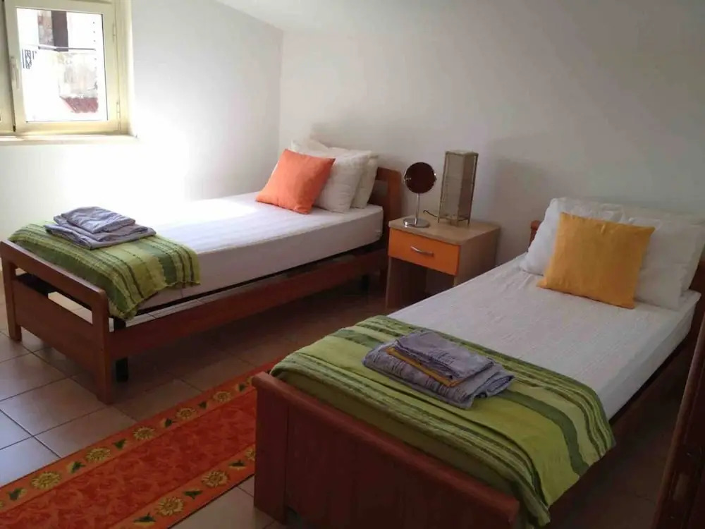 Apartment Sleeps 4 With Pool-pet & Family Friendly