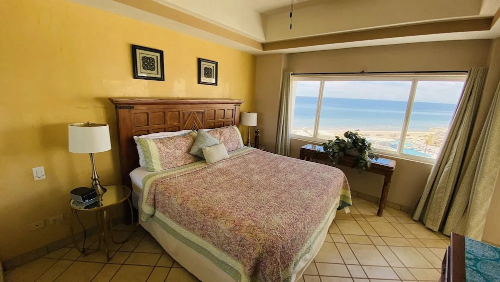 Baja 502- 1 Br Condo