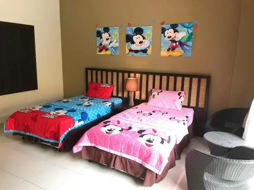 Gold Coast Morib Mickey House