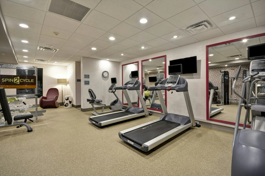 Home2 Suites by Hilton KCI Airport