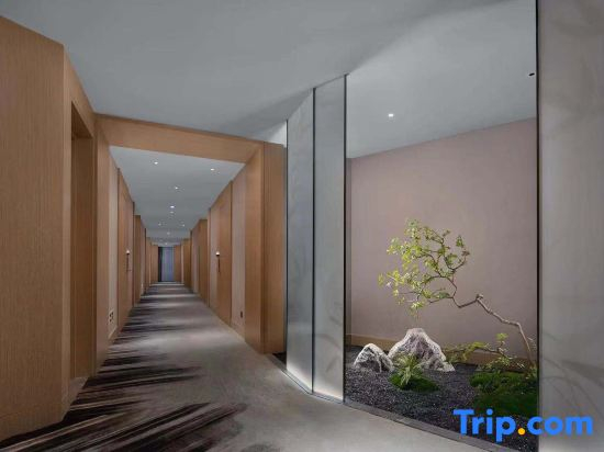 Yingshan Yutaifeng Hotel