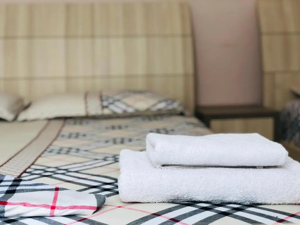City Rooms and Studio Apartments