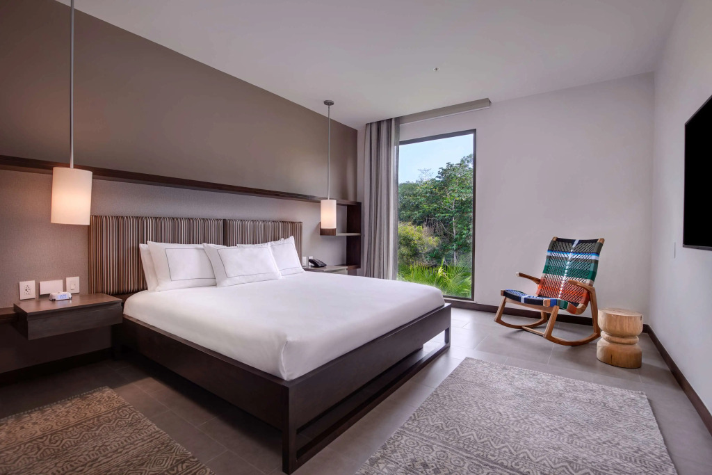 Botanika Osa Peninsula, Curio Collection By Hilton