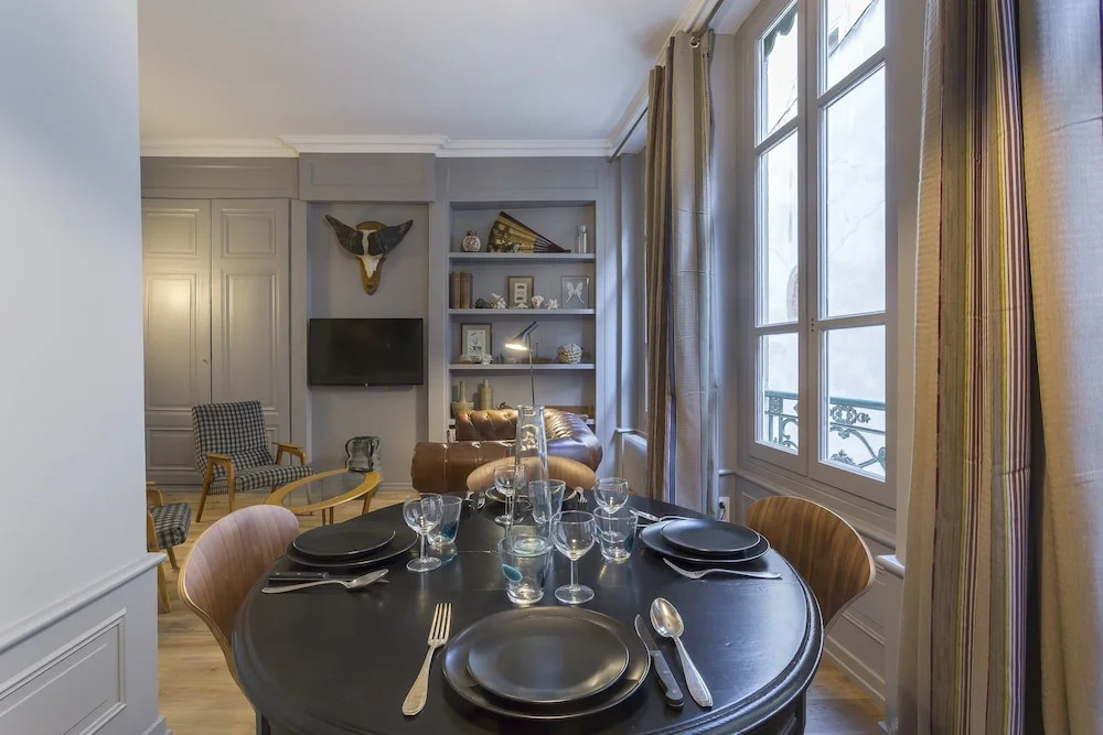 Curiosité - Furnished apartment - Downtown Lyon