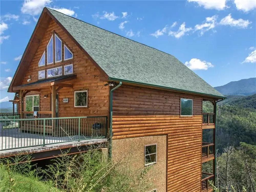 All About The View - Six Bedroom Cabin