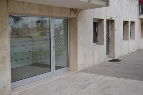 Hellorooms lungomare Matteotti 21 a 700 mt dal centro città