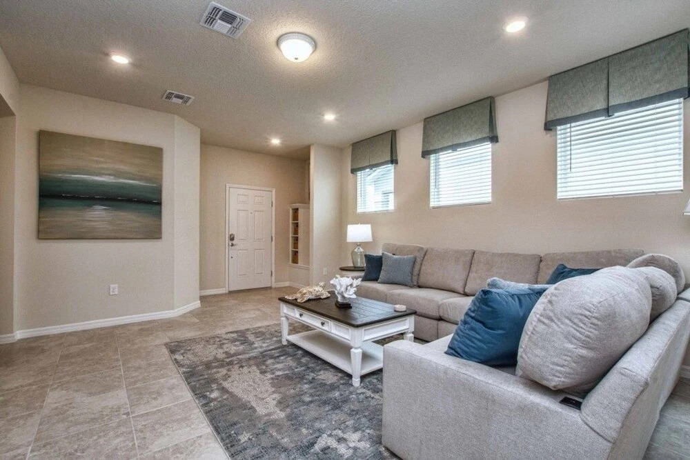 Brand New Family Getaway W/pool & Spa -7049sr 5 Bedroom Home by RedAwning