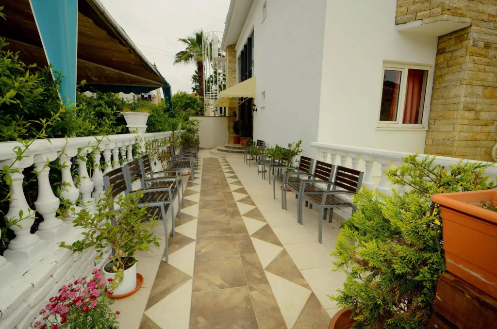 Sincerity Apart Hotel