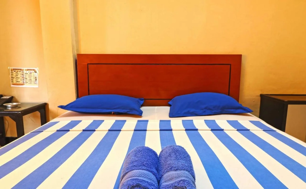 Residence Hotel Syariah by OYO Rooms