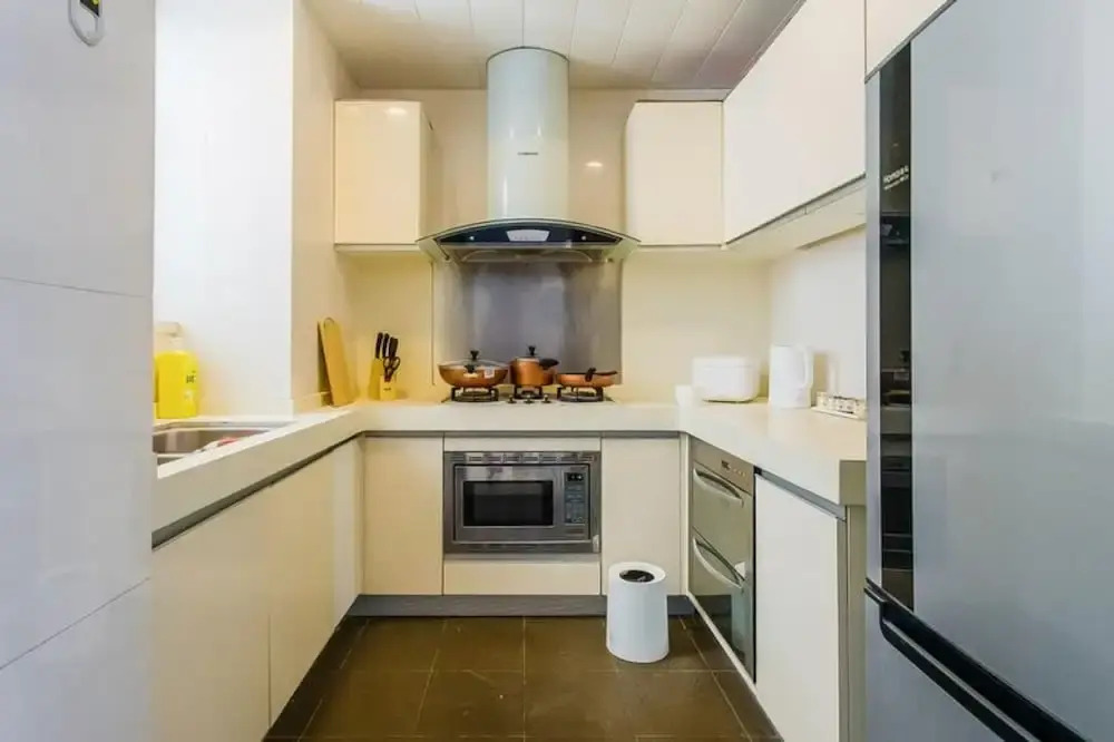 Locals Boutique Apartment Huafa Plaza 15