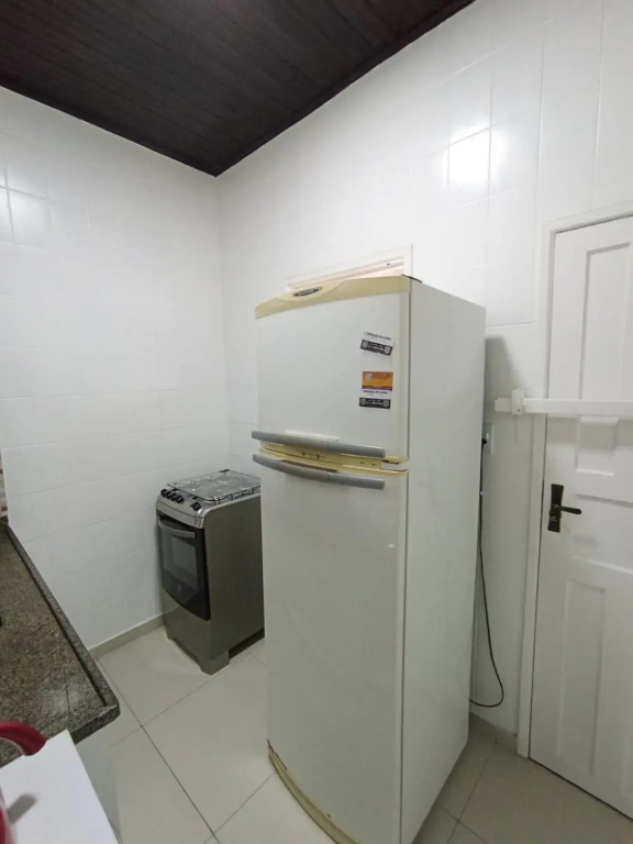Excelente CASA COM GARAGEM E 3 QUARTOS PRAIA DOS ANJOS