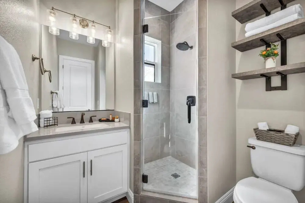 Luxe 1 Level Home