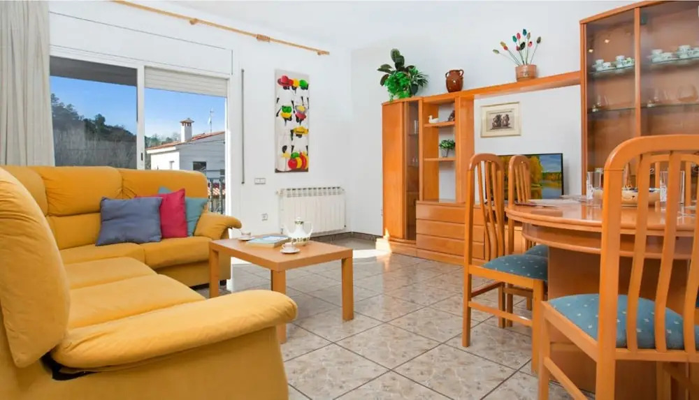 Apartment - 3 Bedrooms with Pool - 107533